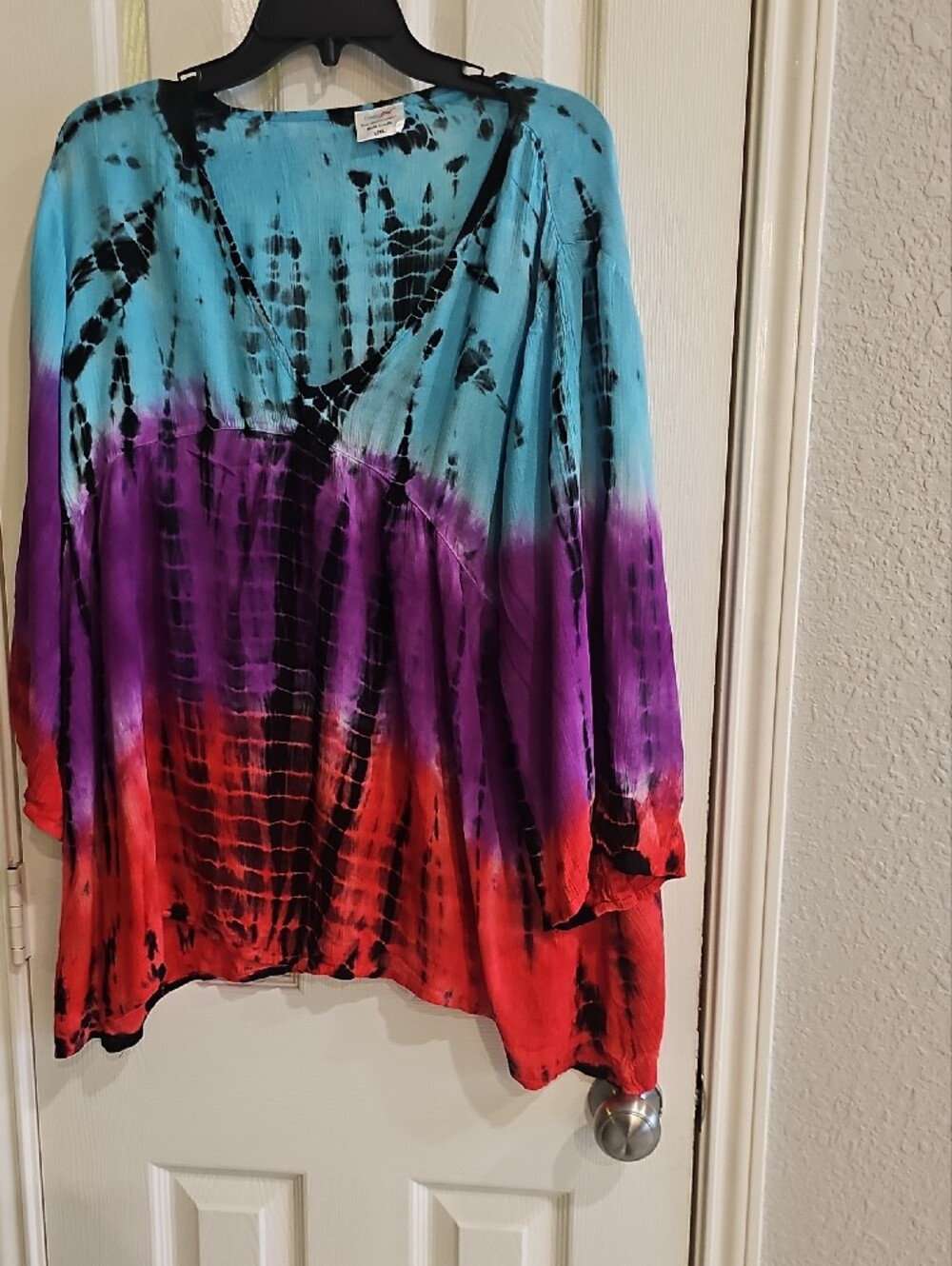 Greater Good Tie-Dye V-Neck Gauzy Tunic Top - Aqua, Purple & Red L/XL - Picture 12 of 14